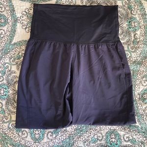 Lululemon Capris Joggers